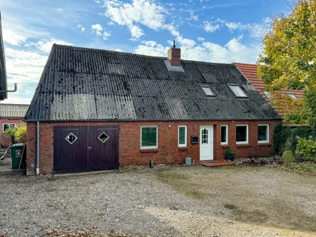 Ansicht - Haus kaufen in Bohmstedt - Ihr neues Zuhause im Norden: Doppelhaushälfte in dörflicher Lage.