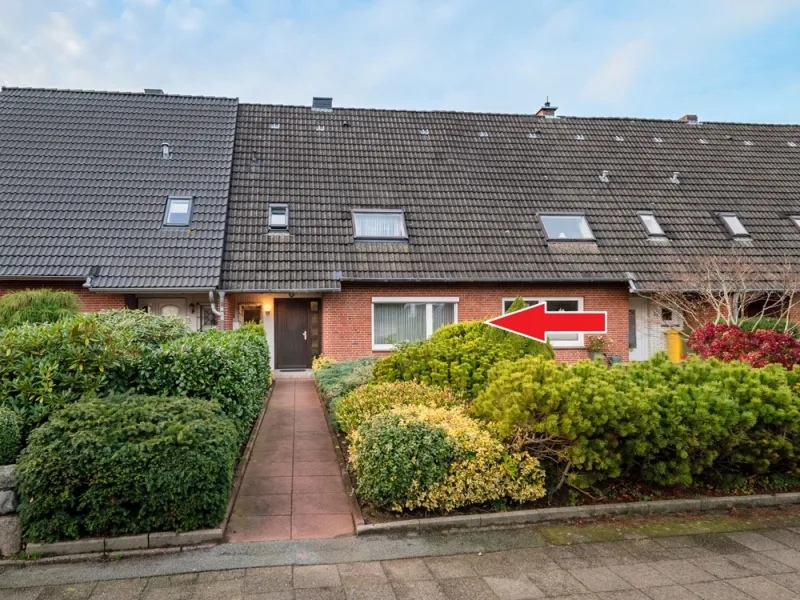 Ansicht - Haus kaufen in Husum - Gepflegtes Reihenmittelhaus mit Garten, ruhig und zentral in Husum gelegen.