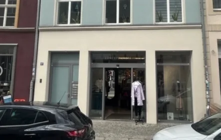 Aussenansicht - Laden/Einzelhandel mieten in Stralsund - Voll eingerichtetes Ladengeschäft in der Innenstadt von Stralsund umständehalber zu vermieten