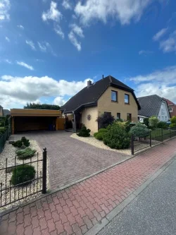 Außenansicht Haus  - Haus kaufen in Steinhagen/Negast - Exklusives Einfamilienhaus in Negast bei Stralsund zu verkaufen