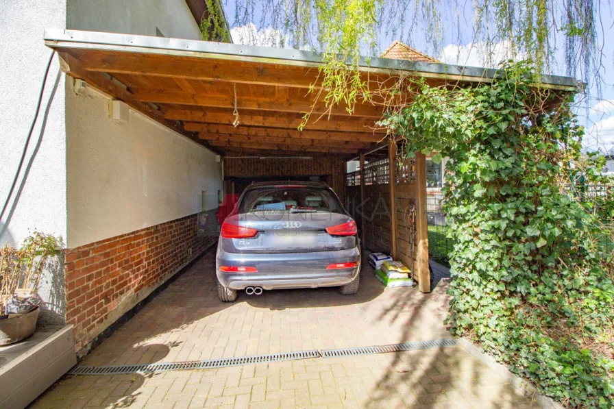 Carport