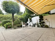 Terrasse vor dem Wohnzimmer