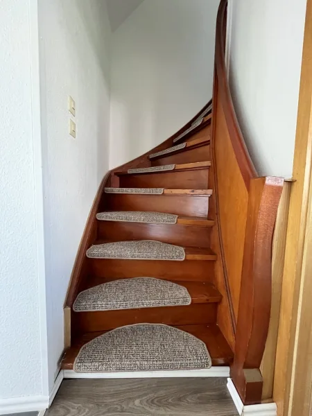 Treppe ins Dachgeschoss