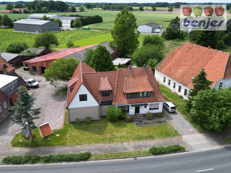 Zweifamilienhaus - Haus kaufen in Asendorf - Gelegenheit zur Geldanlage: Zweifamilienhaus / Bürohaus