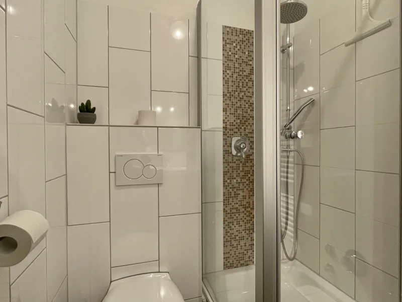 Wohnung 1 - Badezimmer