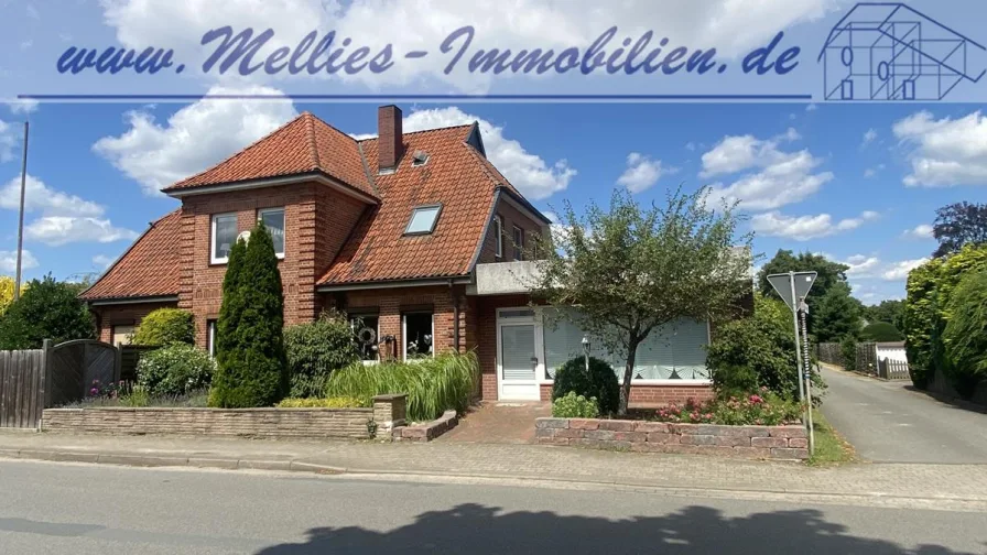  - Haus kaufen in Wrestedt - Einfamilienhaus+ kleinem Bungalow+ Gr. Halle+ Nebengebäude