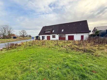 Hausansicht - Haus kaufen in Seester - Einfamilienhaus mit viel Platz für Ihre Hobbys