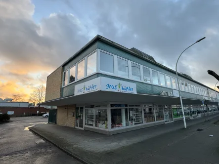 Außenansicht - Büro/Praxis mieten in Uetersen - Büroräume im Zentrum von Uetersen