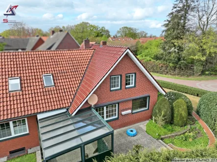 Terrasse von oben - Haus kaufen in Uplengen - Die besondere Immobilie zum Wohlfühlen!
