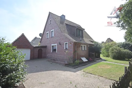 Solides Wohnhaus - Haus kaufen in Uplengen / Remels - Solide Bauweise, zentral und ruhig gelegen!