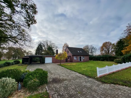 Straßenansicht - Haus mieten in Apen - Idylle - Leben auf dem Land