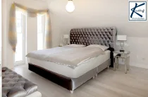 Schlafzimmer DG