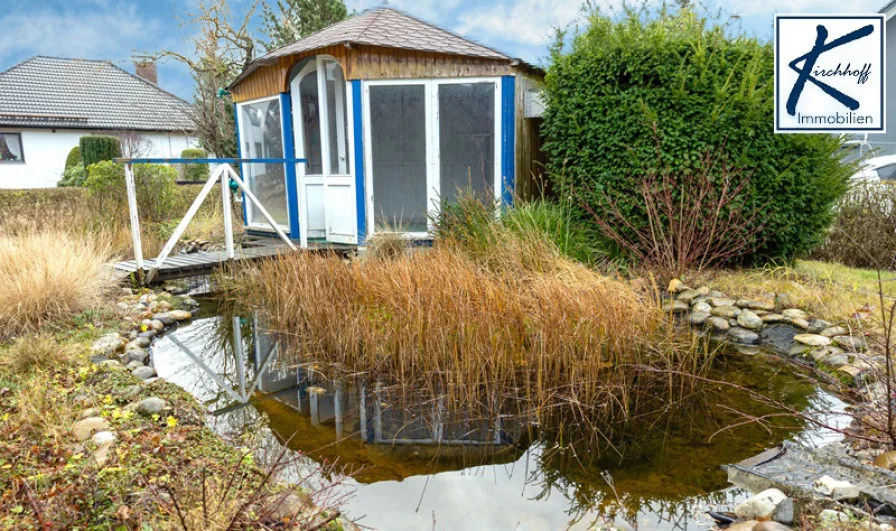 Gartenhaus mit Teich