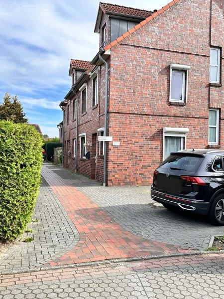  - Haus kaufen in Wardenburg - Frisch saniert und auf neustem Stand überzeugt dieses Reihenhaus in Wardenburg