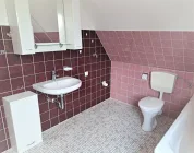 OG: Badezimmer Bild 2