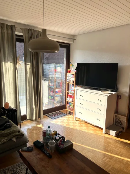 Wohnzimmer Bild 1