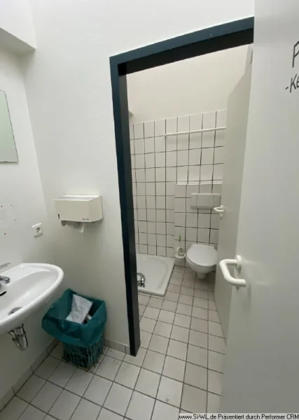 WC Waschraum 328