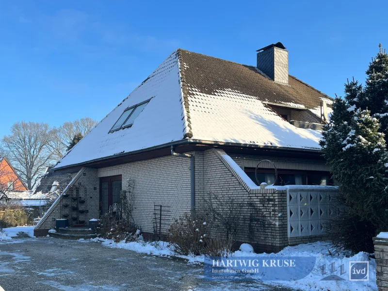  - Haus kaufen in Schackendorf - EDV-Nr. 12356 - Einfamilienhaus mit Garage in 23795 Schackendorf