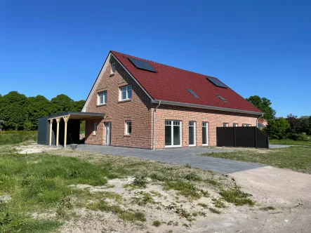 Außenansicht - Haus mieten in Friedeburg - Neubau große Doppelhaushälfte in Reepsholt