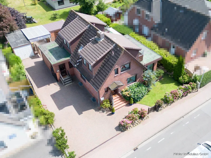 Haus mit Grundstück - Haus kaufen in Büsum - Großzügiges Einfamilienhaus mit ca. 167m² Wohnfläche und 2 Ferienwohnungen im Zentrum von Büsum auf ca. 539,00 m² Eigenland!