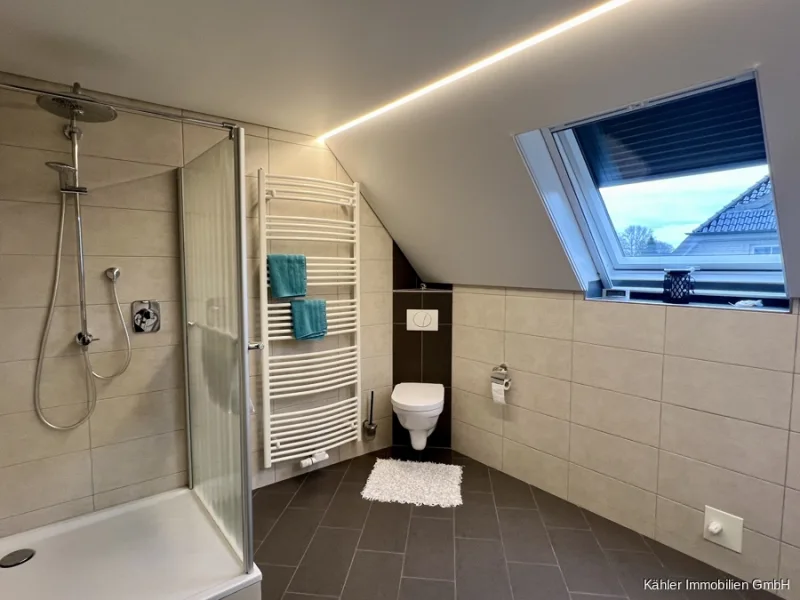 Badezimmer DG