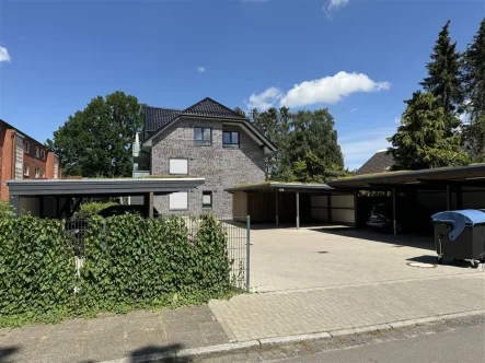 Haus mit Carports - Wohnung mieten in Bad Bramstedt - Modern und stilvoll Wohnen mit hochwertigster Ausstattung!