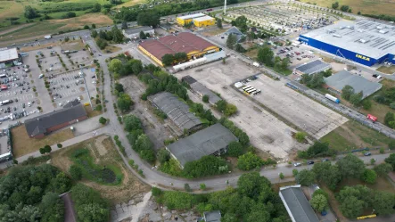 Luftbild Grundstück - Grundstück kaufen in Rostock - Gewerbegrundstück und Grünfläche Rostock-Schutow, An den Griebensöllen