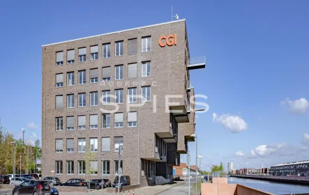 Titelbild - Büro/Praxis mieten in Bremen - Moderne Bürofläche mit traumhaftem Ausblick auf die Weser und den Europahafen