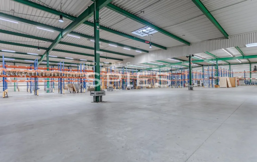 online 1 - Halle/Lager/Produktion mieten in Bremen - 3.000 m² Lagerfläche auf Rampe im GVZ Bremen - sofort verfügbar!