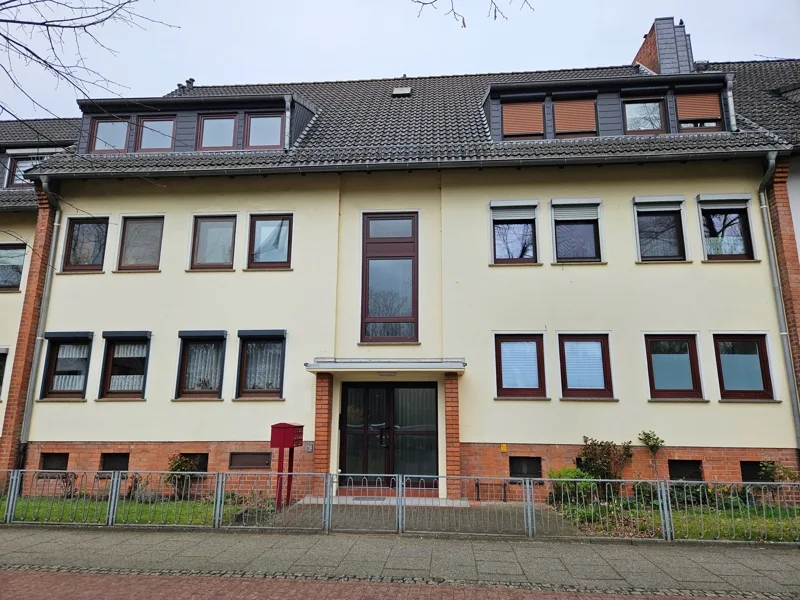 Vorderansicht - Wohnung kaufen in Bremen - Ruhig und doch sehr zentral gelegene 3-Zimmerwohnung mit Balkon in Bremen-Burgdamm
