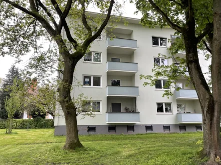 Außenansicht - Wohnung kaufen in Bremen / Sebaldsbrück - Ruhig gelegene, helle 3-Zimmerwohnung mit Balkon und Keller.