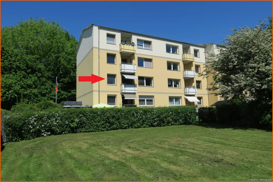 Rückansicht des Hauses - Wohnung kaufen in Bremerhaven / Leherheide - Geräumige Eigentumswohnung in der Beletage