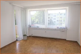 Bild der Immobilie: Drei-Zimmer-Wohnung mit Loggia, EBK und Stellplatz