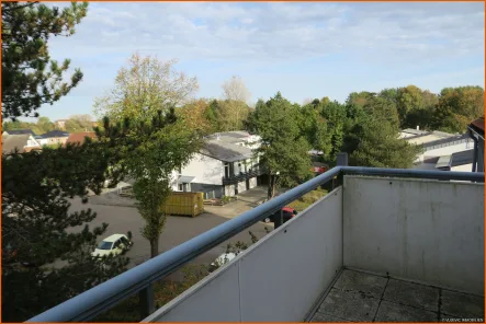 Blick vom Balkon - Wohnung kaufen in Cuxhaven - Top-Kapitalanlage mit Ausblick: Single-Apartment in Cuxhaven-Groden