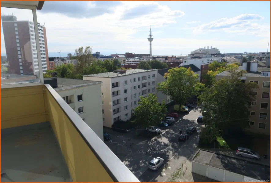 Blick vom Balkon - Wohnung kaufen in Bremerhaven - Ihr neues Zuhause mit Ausblick in Bremerhavens Innenstadt