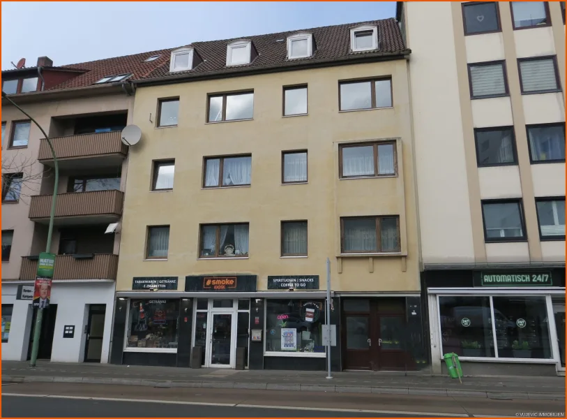 Straßenansicht - Haus kaufen in Bremerhaven - Wohn- und Geschäftshaus in Bremerhaven – Ihr nächster Deal!