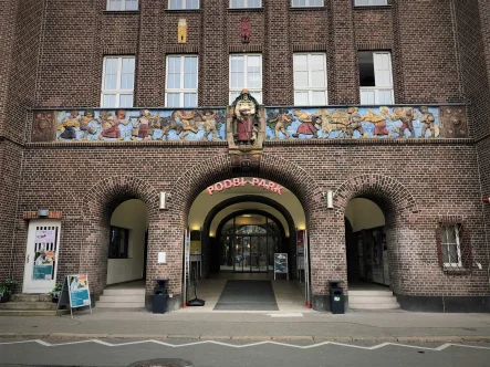 Titel - Büro/Praxis mieten in Hannover - FIH - DER GEWERBEMAKLER - Büroflächen im historischem Podbi-Park