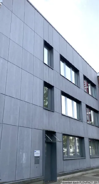Titelbild - Büro/Praxis mieten in Hannover - FIH - DER GEWERBEMAKLER - Kompaktes Bürohaus mit guter Anbindung