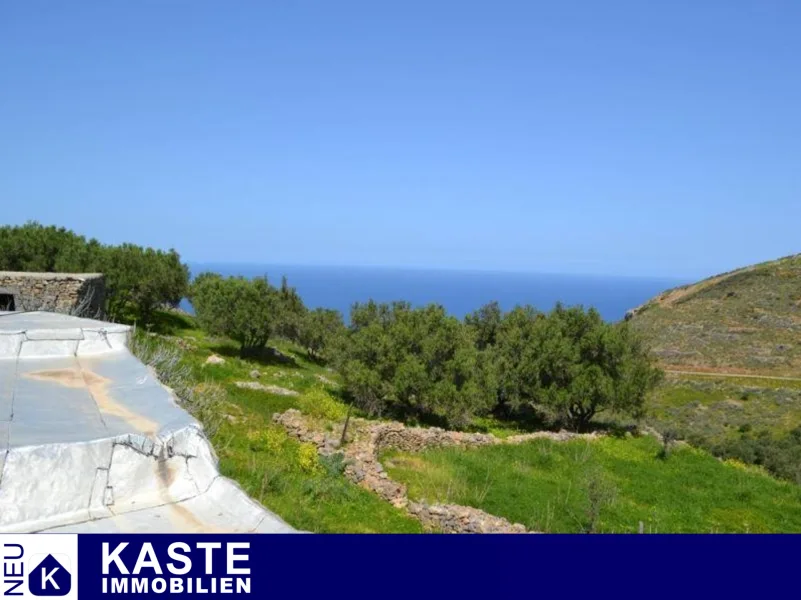 Titel - Grundstück kaufen in Kounali  - Sanierungsbedürftiges Steinhaus mit Garten und Meerblick im ruhigen Kounali auf Kreta.