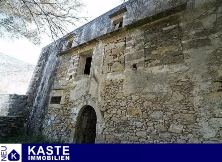 Titel - Haus kaufen in Falassarna - Sanierungsbedürftige Gebäude mit Meerblick in Falassarna auf Kreta.