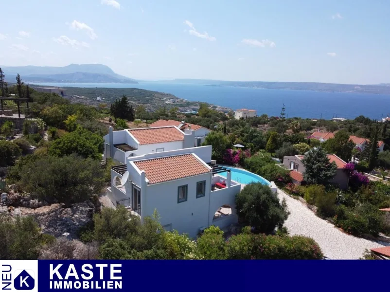 Titel - Haus kaufen in Kokkino Chorio - Villa mit atemberaubendem Meerblick und Gemeinschaftspool in Kokkino Chorio | Kreta