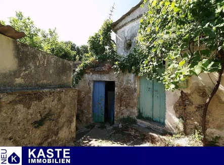 Titel - Haus kaufen in Mithimni - Renovierungsbedürftiges Einfamilienhaus mit Garten in ruhiger Lage auf Kreta.