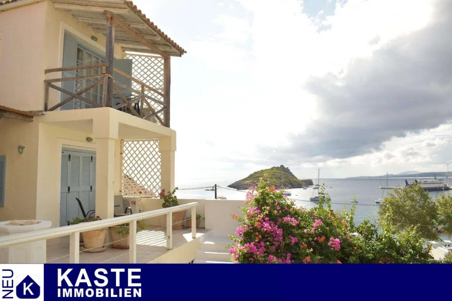 Titel - Haus kaufen in Agios Nikolaos - Malerische Residenz mit Blick auf den Hafen von Agios Nicholaos