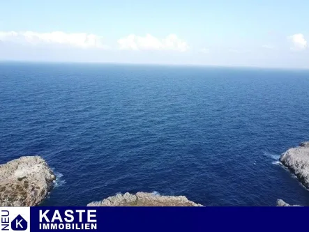 Titel - Grundstück kaufen in Kokkino Chorio - Großartige Gelegenheit Meer Front Grundstück Fort Verkauf In Kokkino Chorio