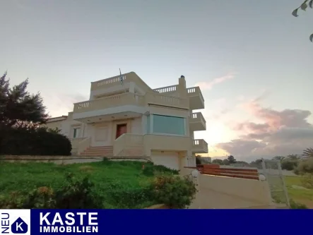 Titel - Haus kaufen in Agios Onoufrios - Große Villa mit fantastischer Aussicht und Nähe zum Strand auf Kreta