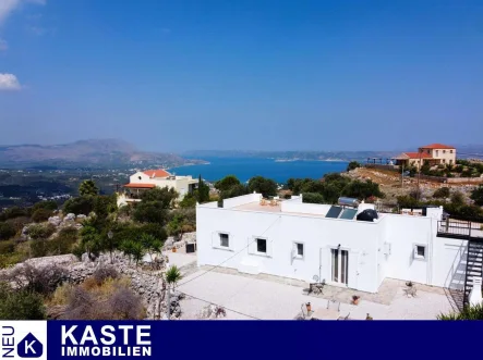 Titel - Haus kaufen in Drapanos - Charmanter Bungalow mit Meerblick: Entdecken Sie Ihr ebenerdiges Traumhaus in Drapanos!