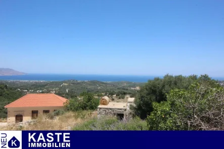 Titel - Haus kaufen in Patima - Hübsches Steinhaus mit Meerblick in Patima, Kreta.