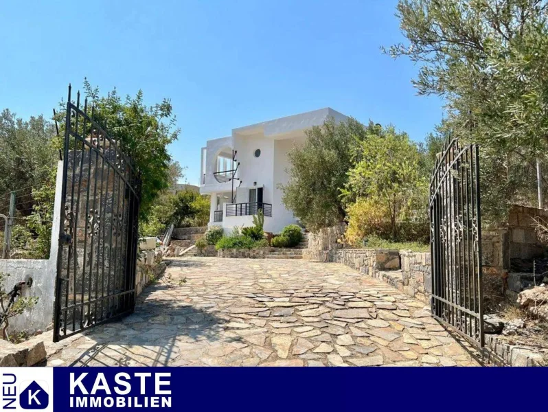 Titel - Haus kaufen in Kavousi - Kreta | Modernes Wohnen mit Bergblick & Olivenhain in einer wunderschönen Landschaft