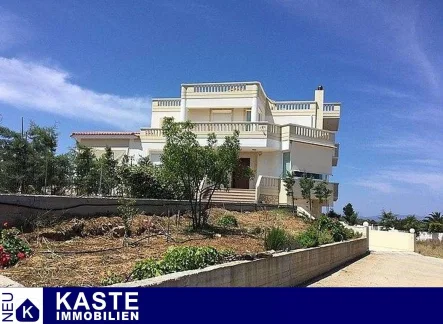 Titel - Haus kaufen in Kalatha - Moderne Luxusvilla mit Pool und Meerblick nahe Chania