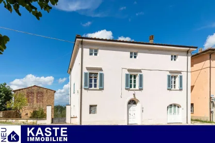 Titel - Haus kaufen in Casciana Terme - Schöne Villa mit Scheune in der Gegend von Casciana Terme